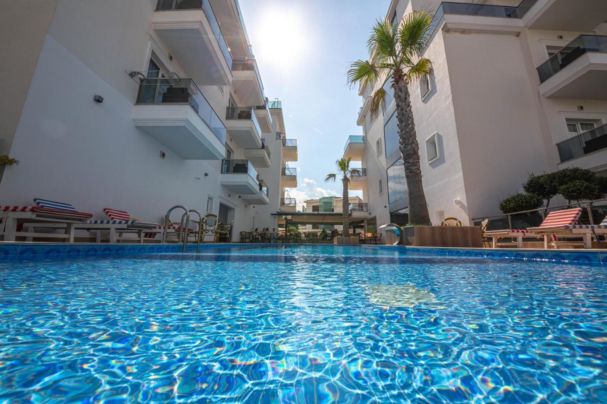 Sole Mare 4*