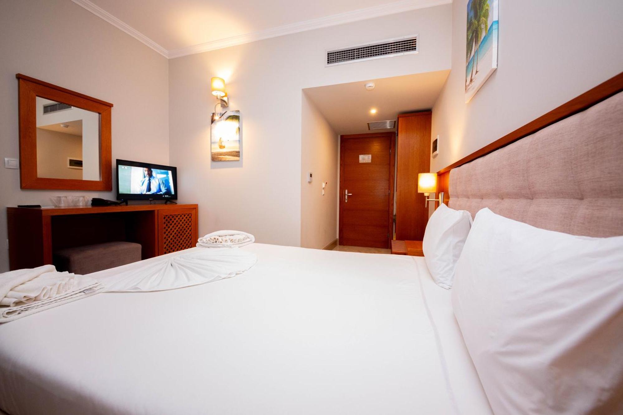 Sole Mare 4*